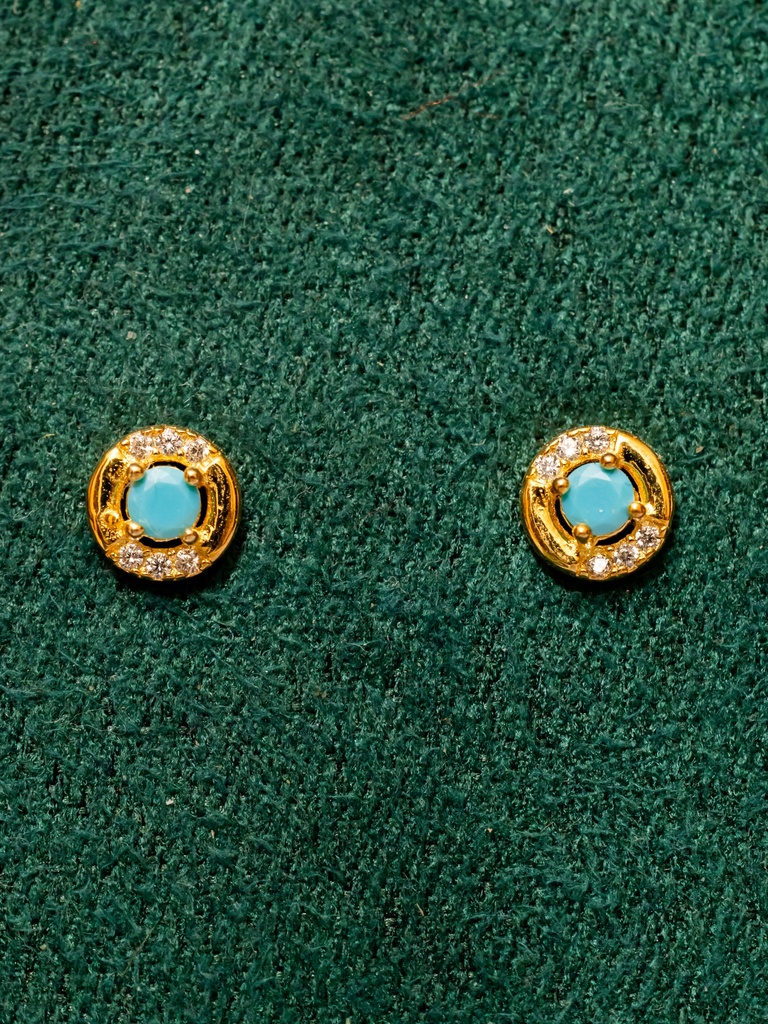 Arete Circulo Cristales Piedra Centro Rosca