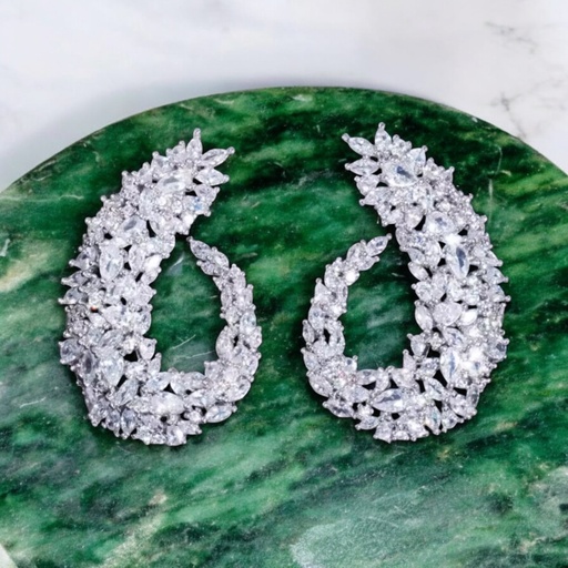 [8211] Arete U Cristales Plateado CZ