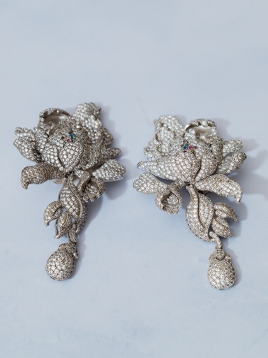 [9173] Arete Flor Grande Plateado Largo CZ