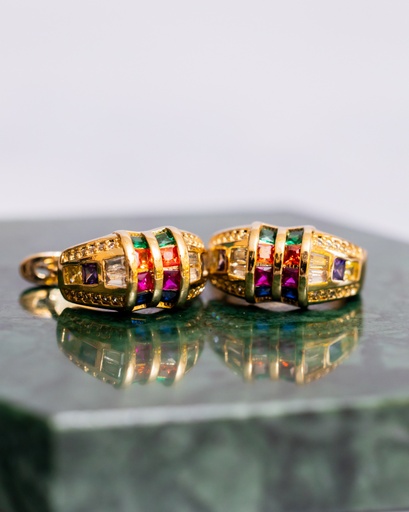 [11525] Arete Argolla Huggie Dorado Cristales Rosado