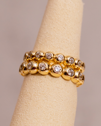 Anillo Bubble Bezel Dorado Mediano