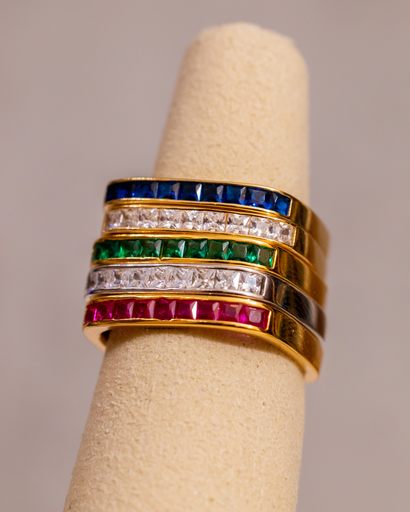 Anillo Cuadro Cristales Colores